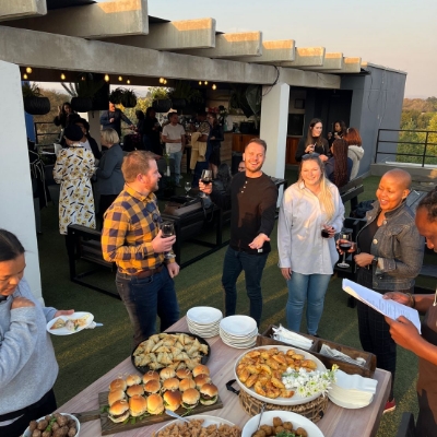 http://Social-first%20advertising%20agency%20that%20creates%20content%20that%20connects%20consumer,%20culture%20and%20commerce.